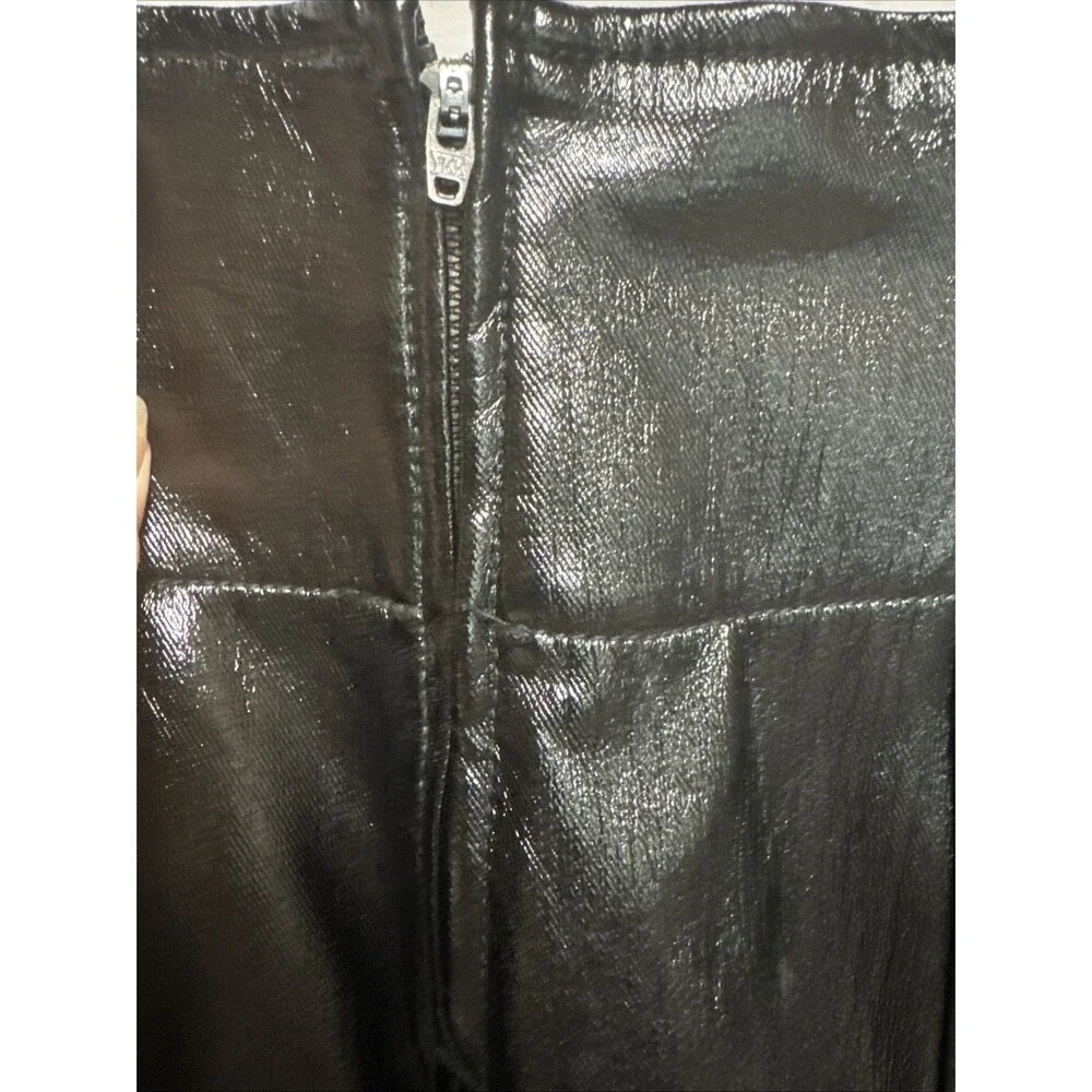 Free People Skirt Womens 2 Black Faux Leather Mini Zip Front Lined Edgy Style
